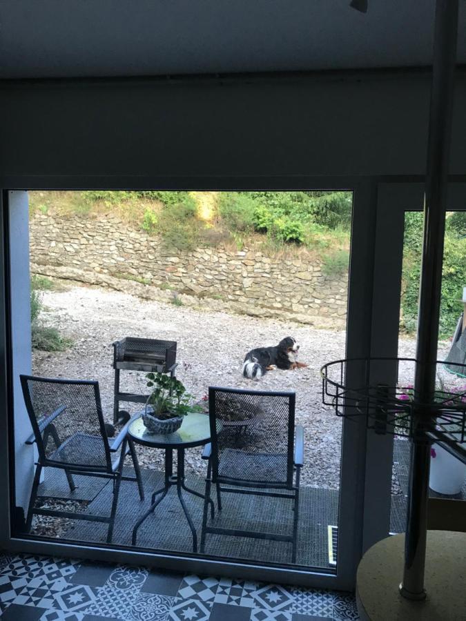 Ivi Daire Svätý Jur Dış mekan fotoğraf